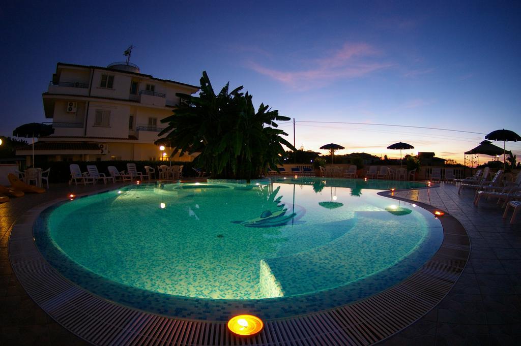 Hotel Eolo กาโปวาติกาโน ภายนอก รูปภาพ